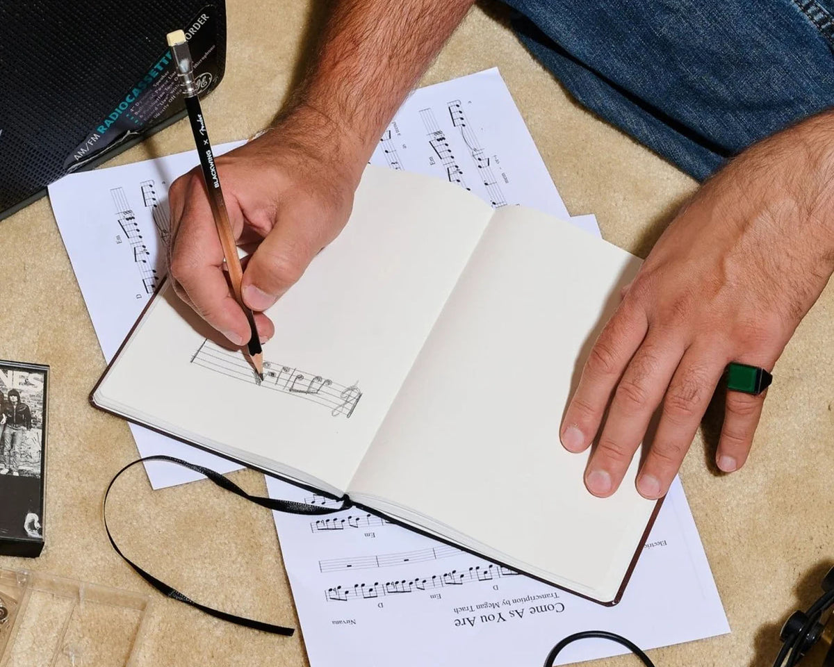 Blackwing x Fender Sunburst Stratocaster Notebook