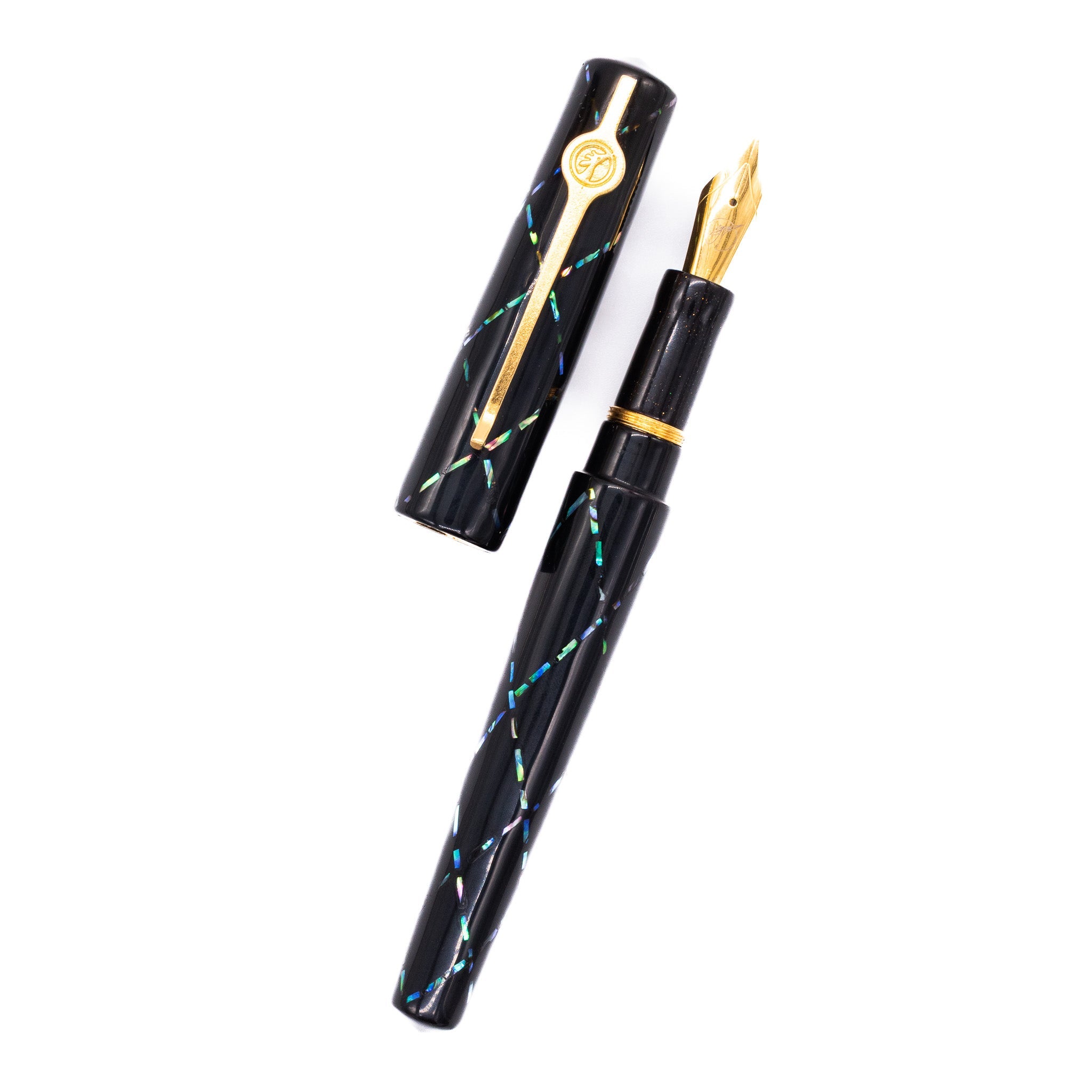 ConCoPens Traditional Vietnamese Lacquer Fountain Pen - Aurora X