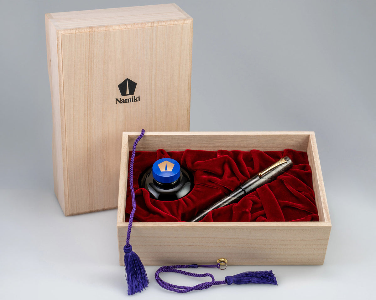 Namiki Aya Hayate-Gale Black Fountain Pen - 18K Nib