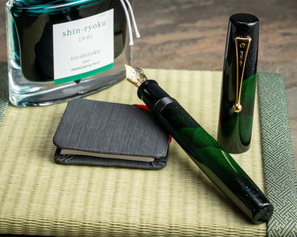 Namiki Aya Tokiwa-Evergreen Green Fountain Pen - 18K Nib
