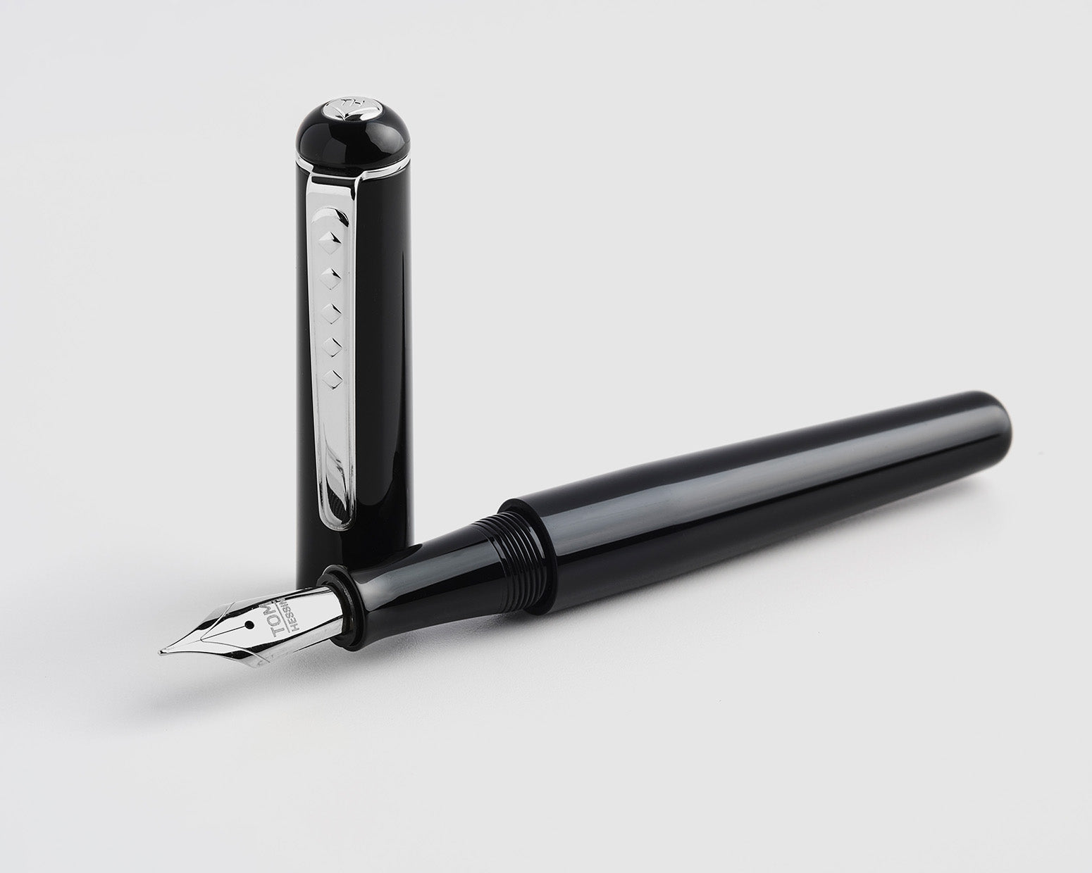 Tom Hessin Charles Collection Birmingham Noir Fountain Pen