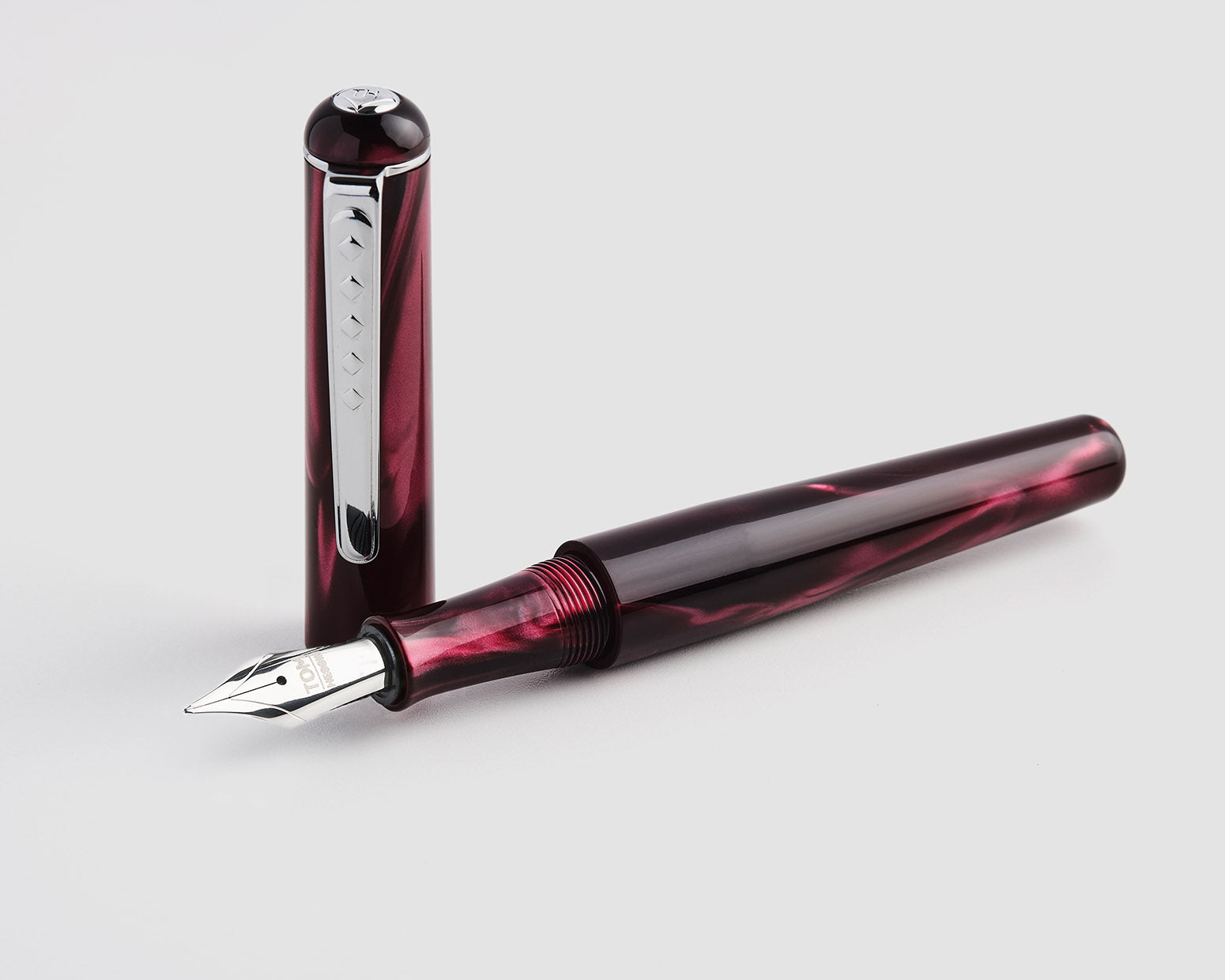 Tom Hessin Charles Collection Castle Claret Fountain Pen
