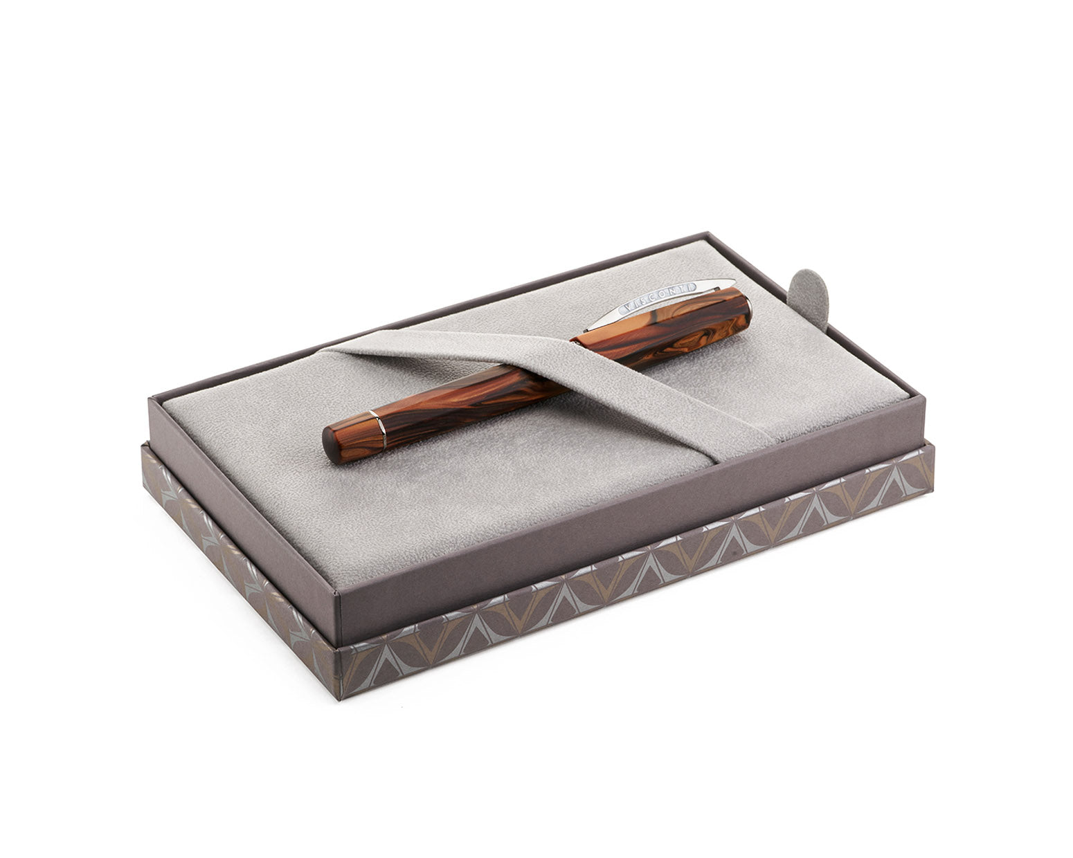 Visconti Medici Briarwood Fountain Pen with Ruthenium Trim