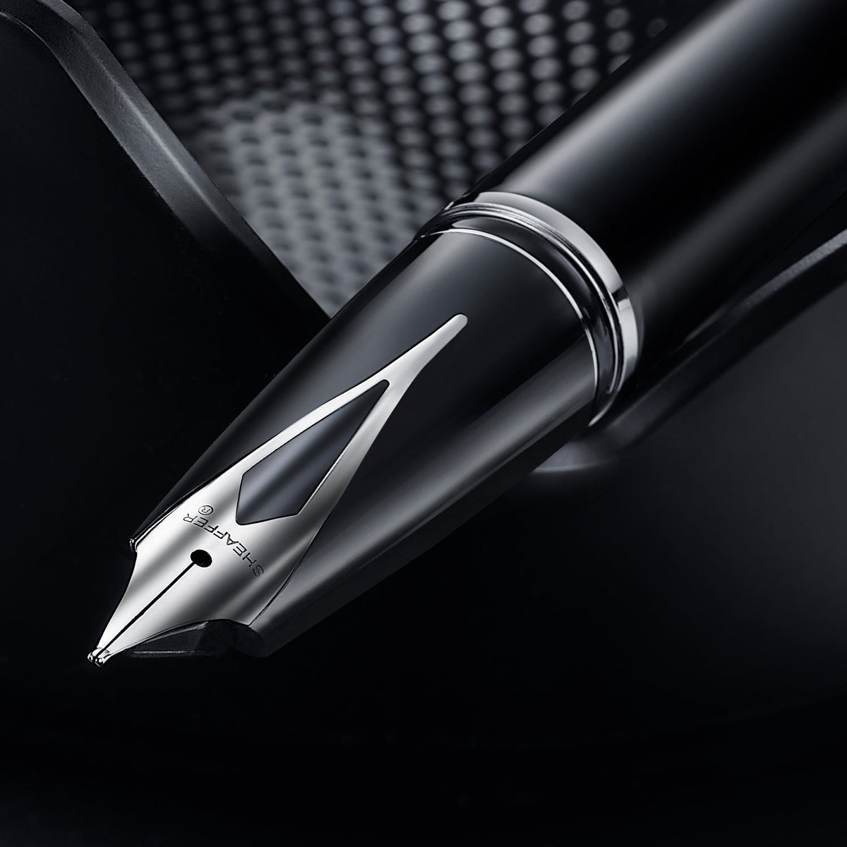 Sheaffer Legacy Glossy Black Fountain Pen with Inlaid Nib and Chrome-Plated Trim