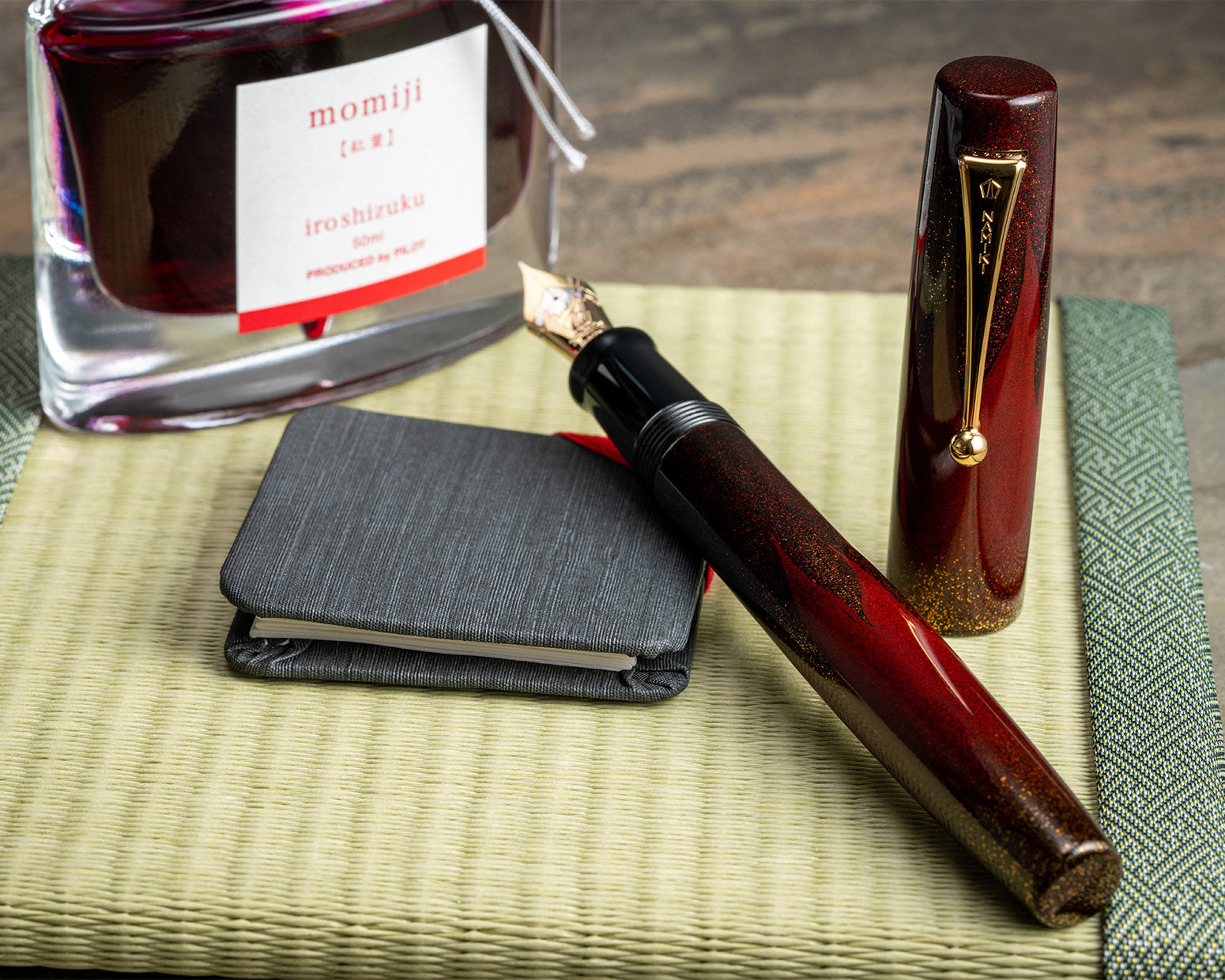 Namiki Aya Akatsuki-Daybreak Red Fountain Pen - Medium 18K Nib
