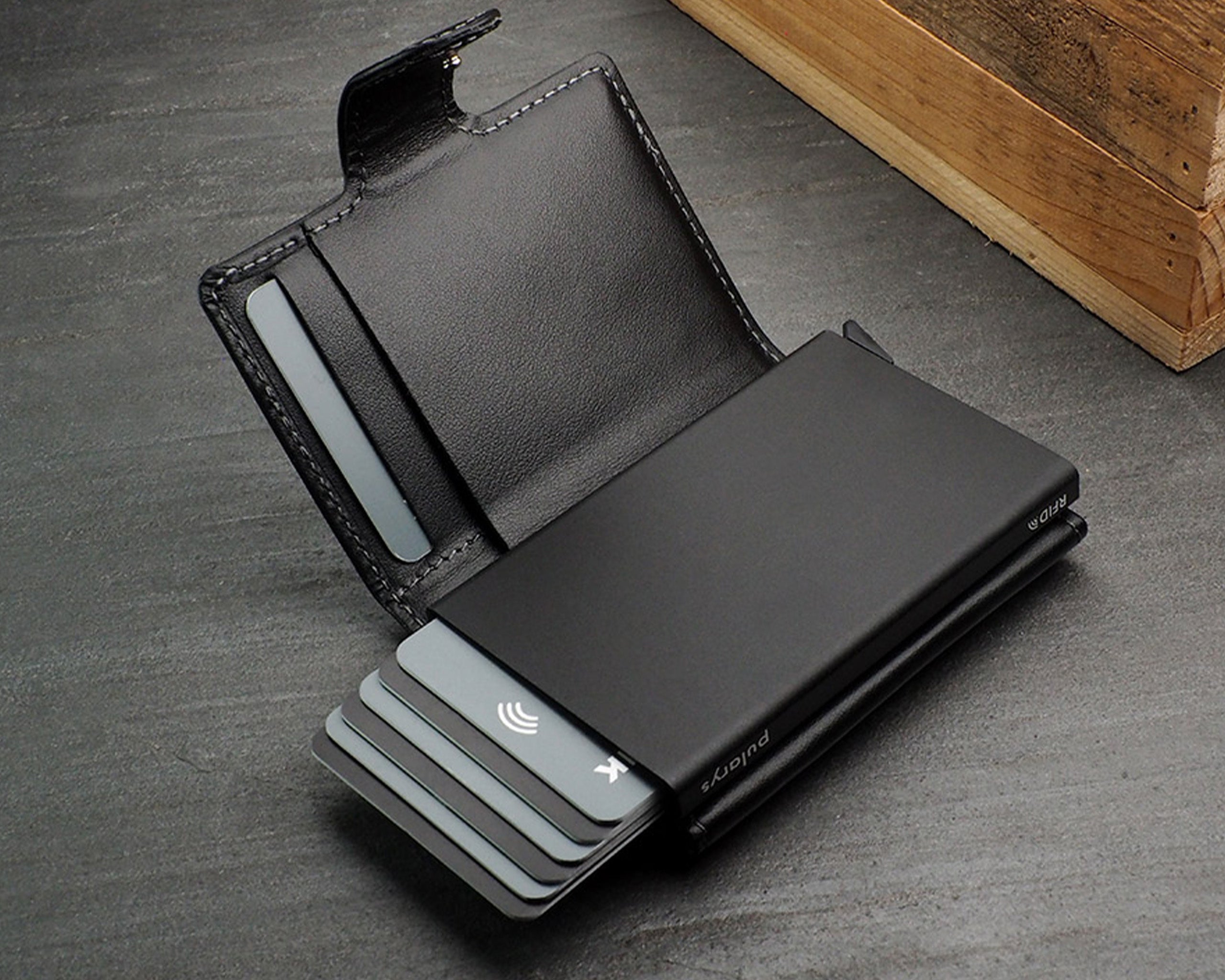 Pularys SOHO Wallet - Italia Leather in Black