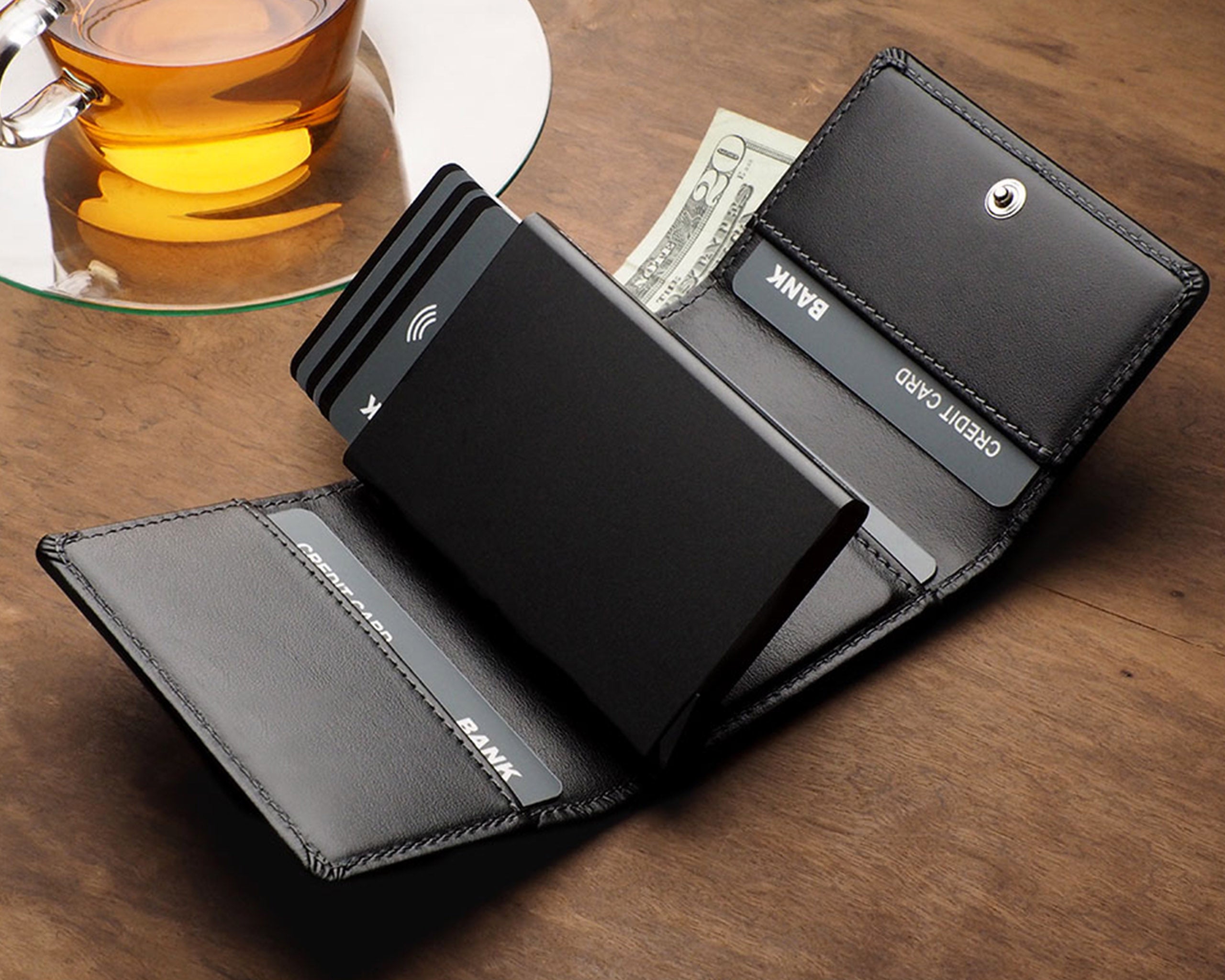 Pularys BOSTO Wallet - Italia Leather in Black