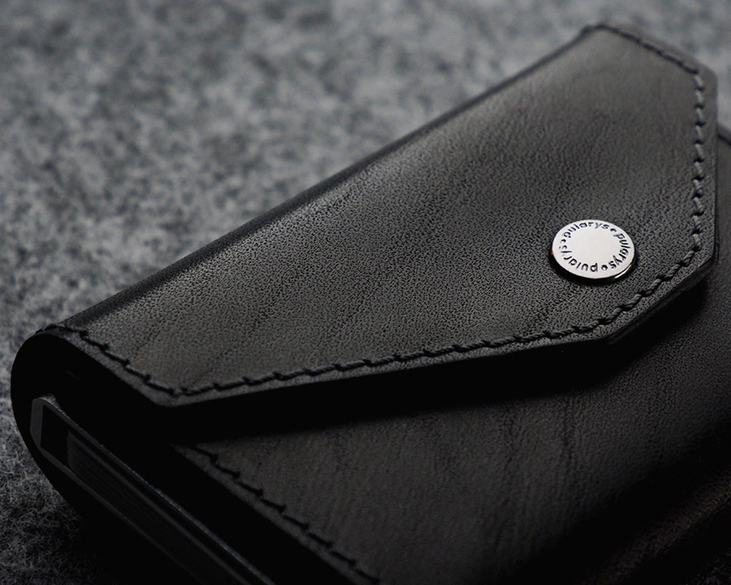 Pularys PORTER Go Wallet - Nomad Leather in Black