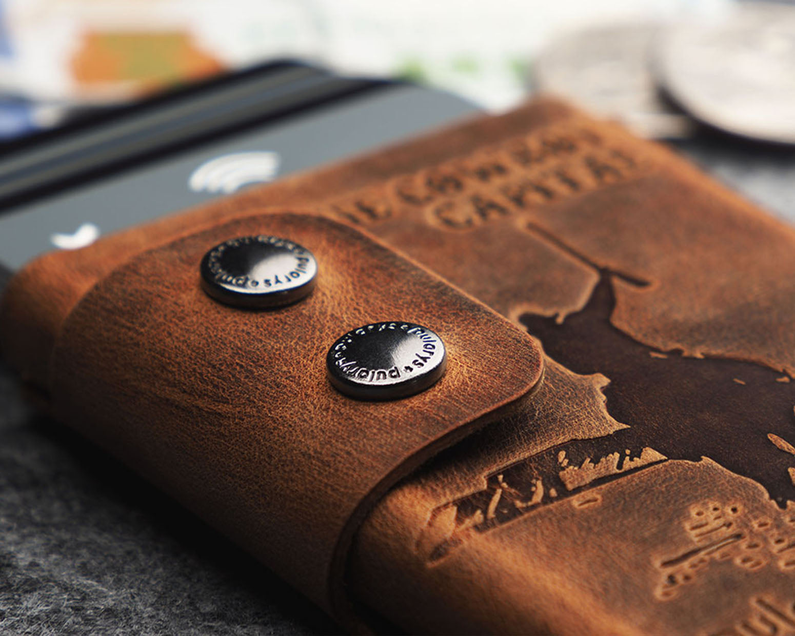Pularys FUNKY Wallet - Cowboy Capitol Decor in Brown