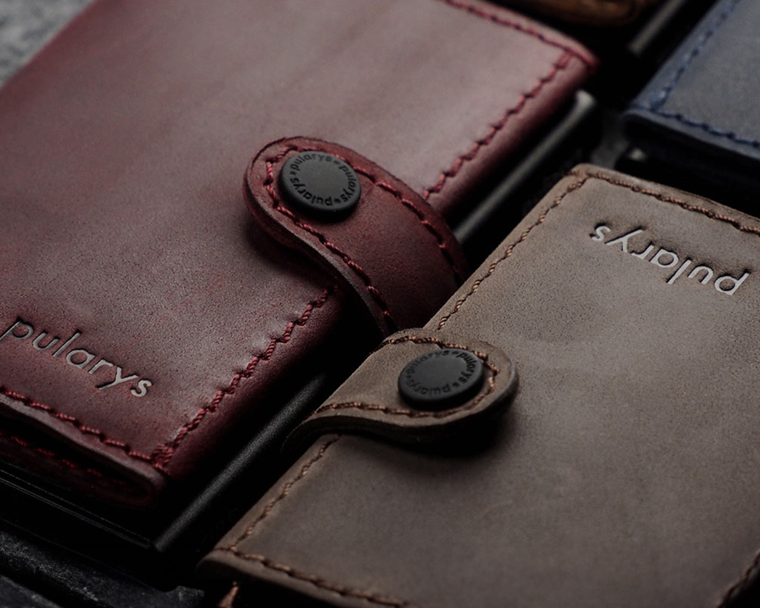 Pularys HIKER Wallet - Hunter Leather in Cherry