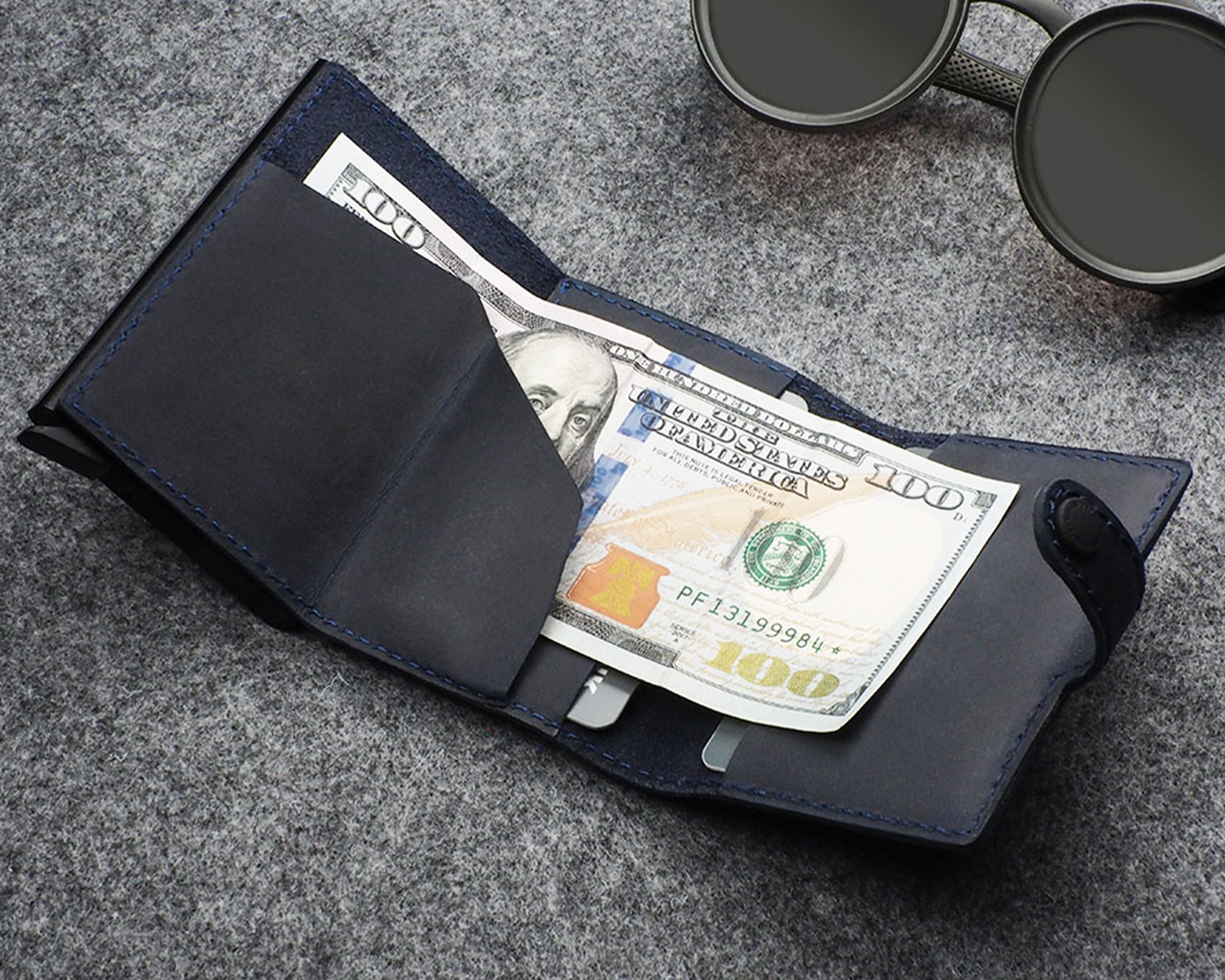 Pularys HIKER Wallet - Hunter Leather in Navy