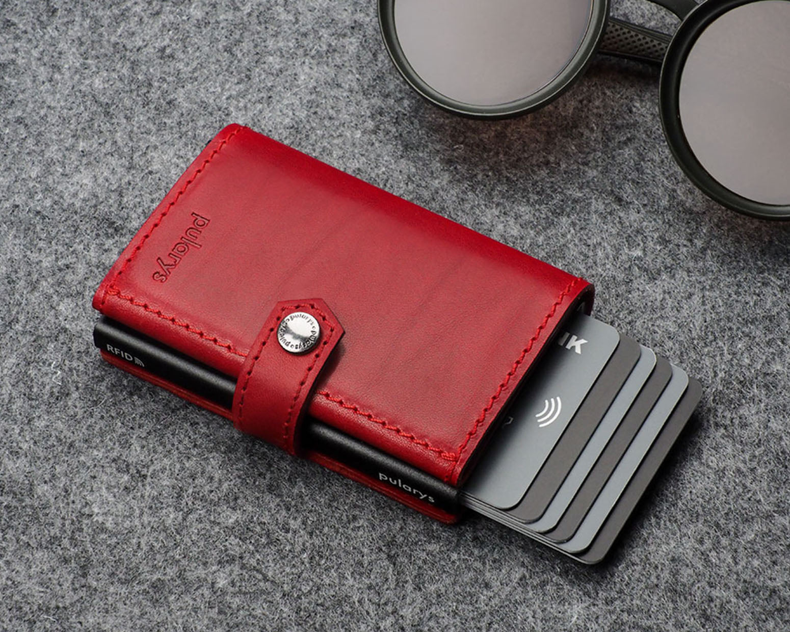 Pularys HIKER Wallet - Nomad Leather in Red