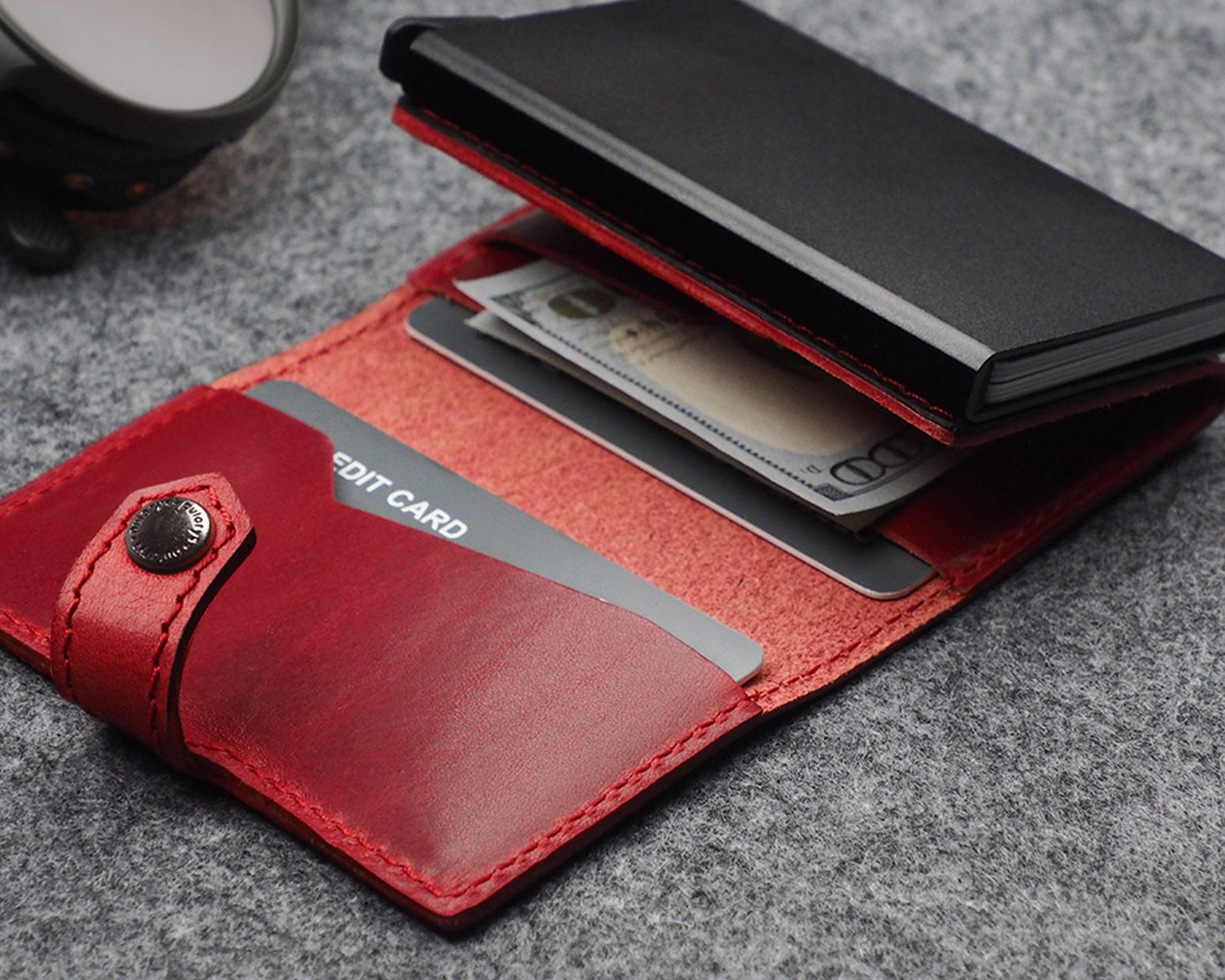 Pularys HIKER Wallet - Nomad Leather in Red