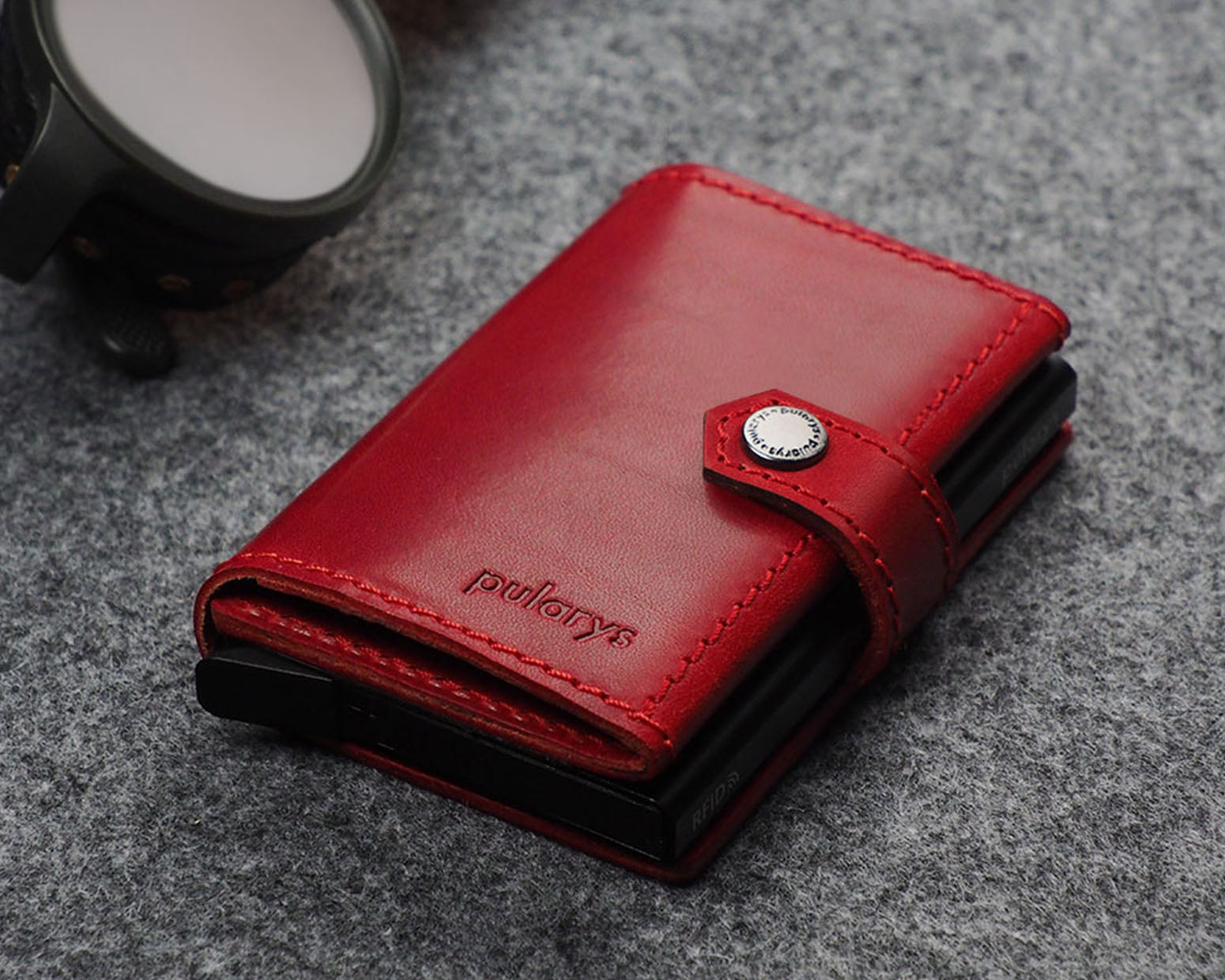 Pularys HIKER Wallet - Nomad Leather in Red