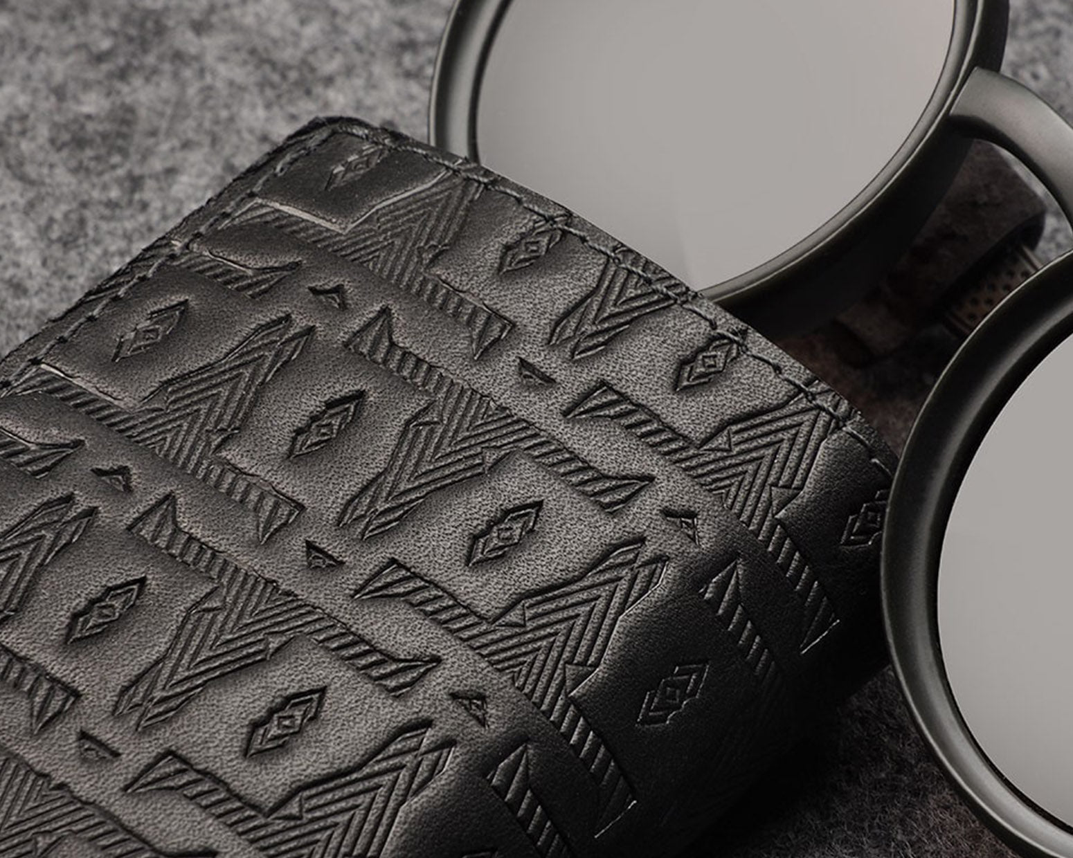 Pularys BOSTO Wallet - Native Decor in Black